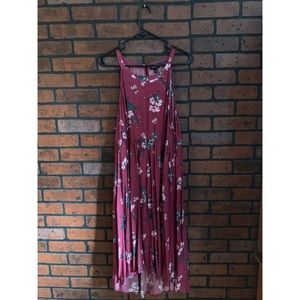 High-low burgundy dress with flowers